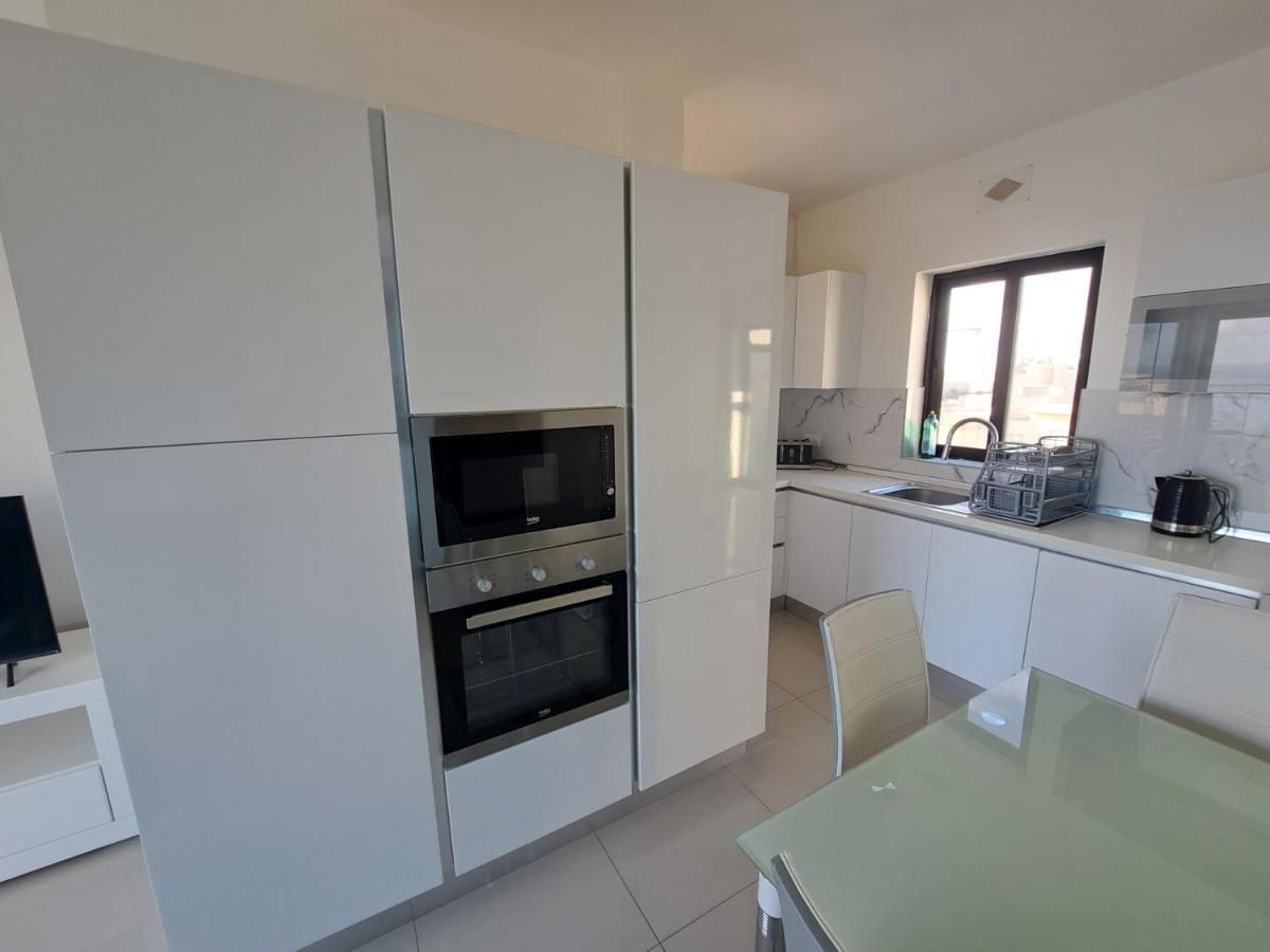 Appartement Sea View Penthouse à Zebbug  Extérieur photo