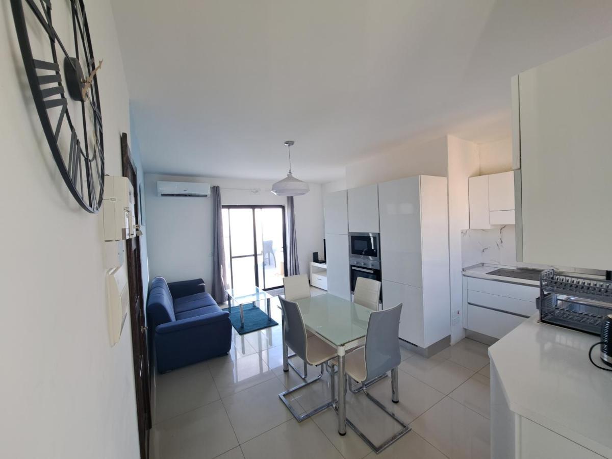 Appartement Sea View Penthouse à Zebbug  Extérieur photo
